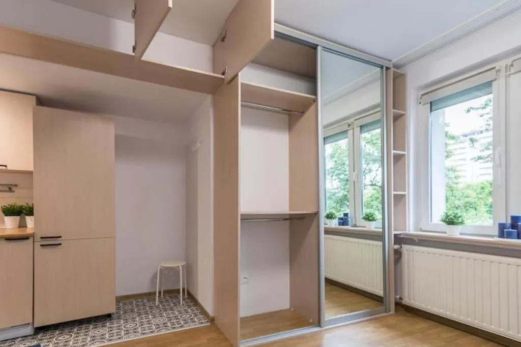 Aleja Prymasa Tysiaclecia 139/143 Apartment Warsaw